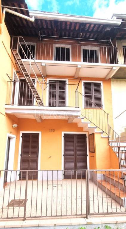 casa indipendente in affitto a Cossato