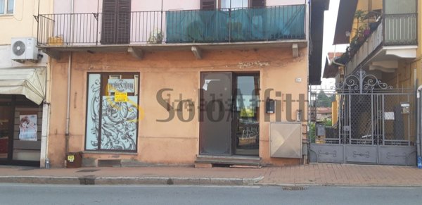 negozio in affitto a Cossato