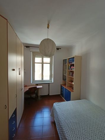 camera singola in affitto a Donato
