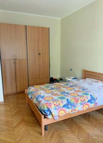 camera singola in affitto a Donato