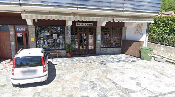 negozio in affitto a Donato