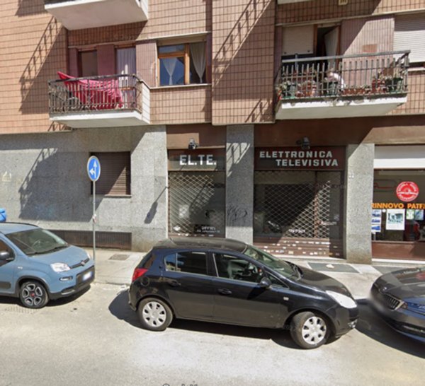 ufficio in affitto a Donato