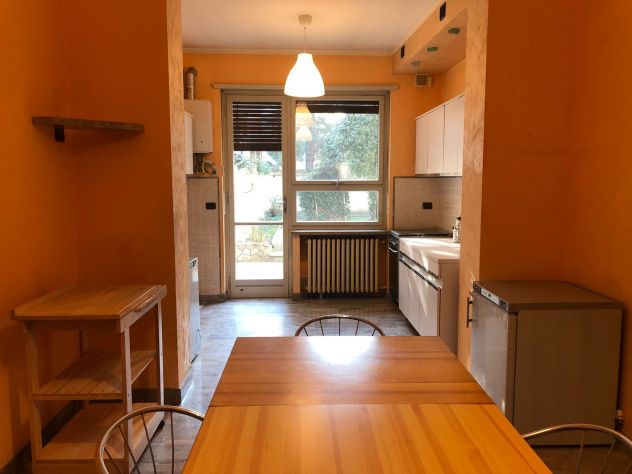 camera singola in affitto a Donato