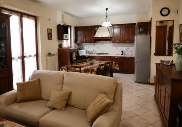 appartamento in affitto a Donato