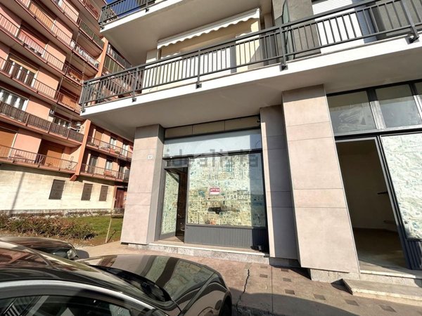 negozio in affitto a Gaglianico