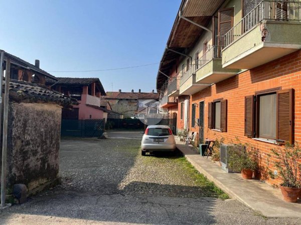 casa indipendente in affitto a Mottalciata