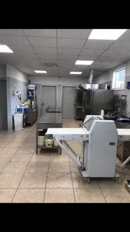 locale commerciale in affitto a Ponderano