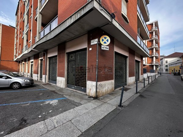 locale commerciale in affitto ad Alessandria in zona Centro Città