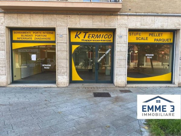 negozio in affitto ad Alessandria