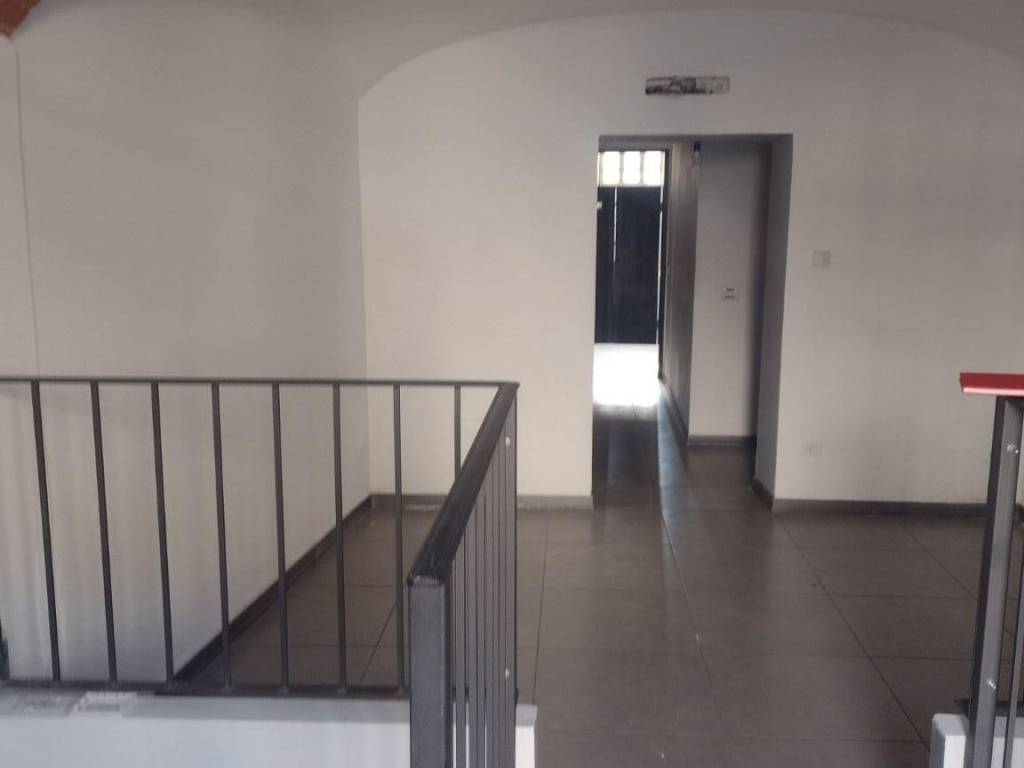 negozio in affitto ad Alessandria in zona Castelceriolo