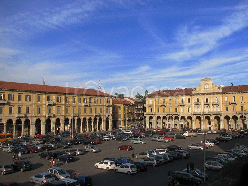 appartamento in affitto ad Alessandria in zona Piazza Garibaldi