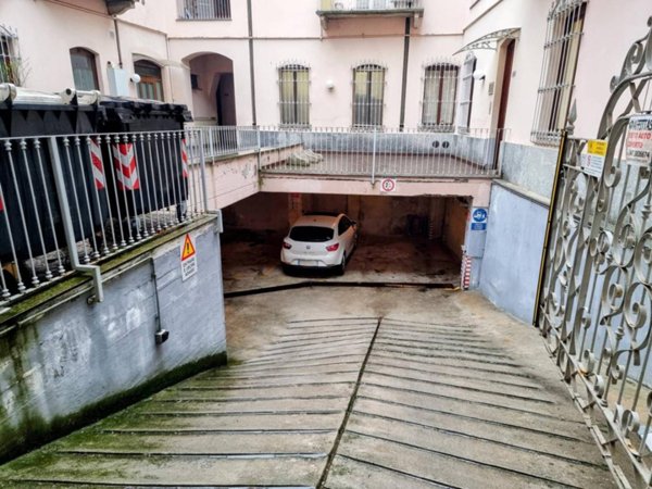 negozio in affitto ad Alessandria in zona Piazzetta della Lega
