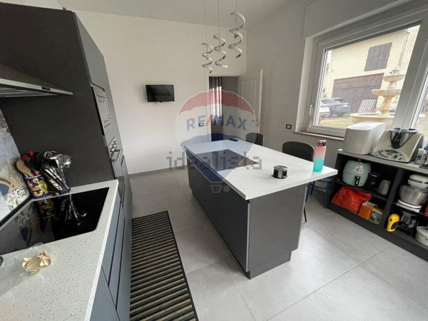 casa indipendente in affitto ad Alessandria in zona Galade