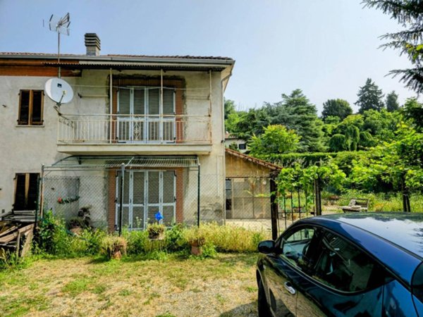 casa indipendente in affitto ad Alessandria in zona Valle San Bartolomeo