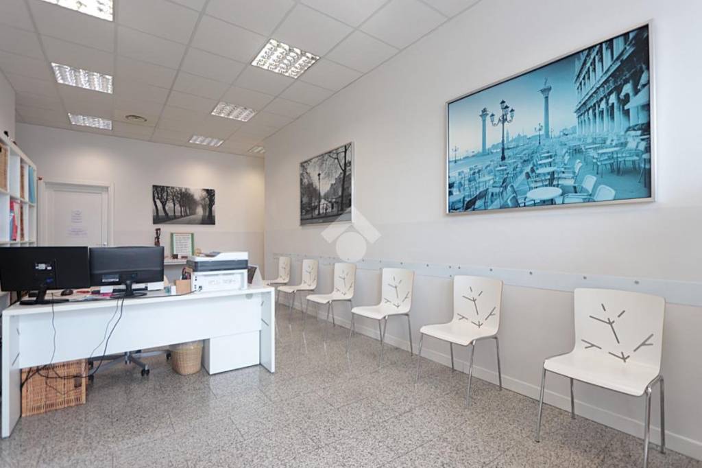 ufficio in affitto ad Alessandria in zona Piazza Garibaldi