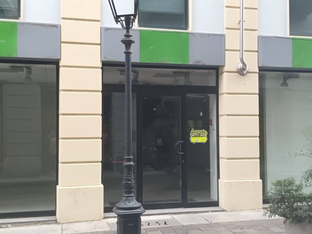 appartamento in affitto ad Alessandria in zona Piazzetta della Lega