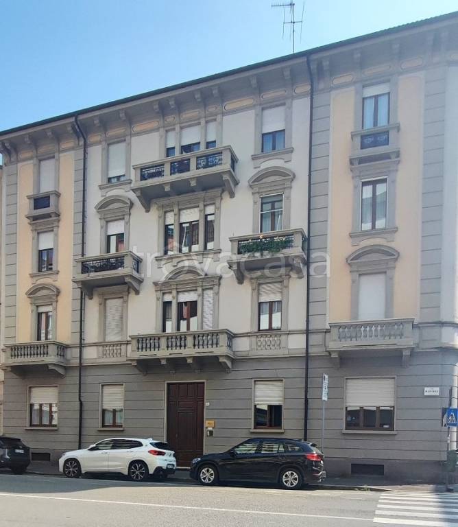 ufficio in affitto ad Alessandria in zona Galimberti