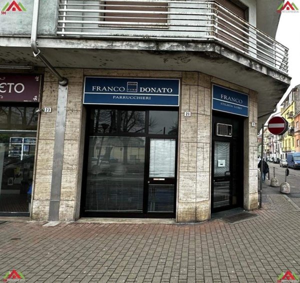 locale commerciale in affitto ad Alessandria