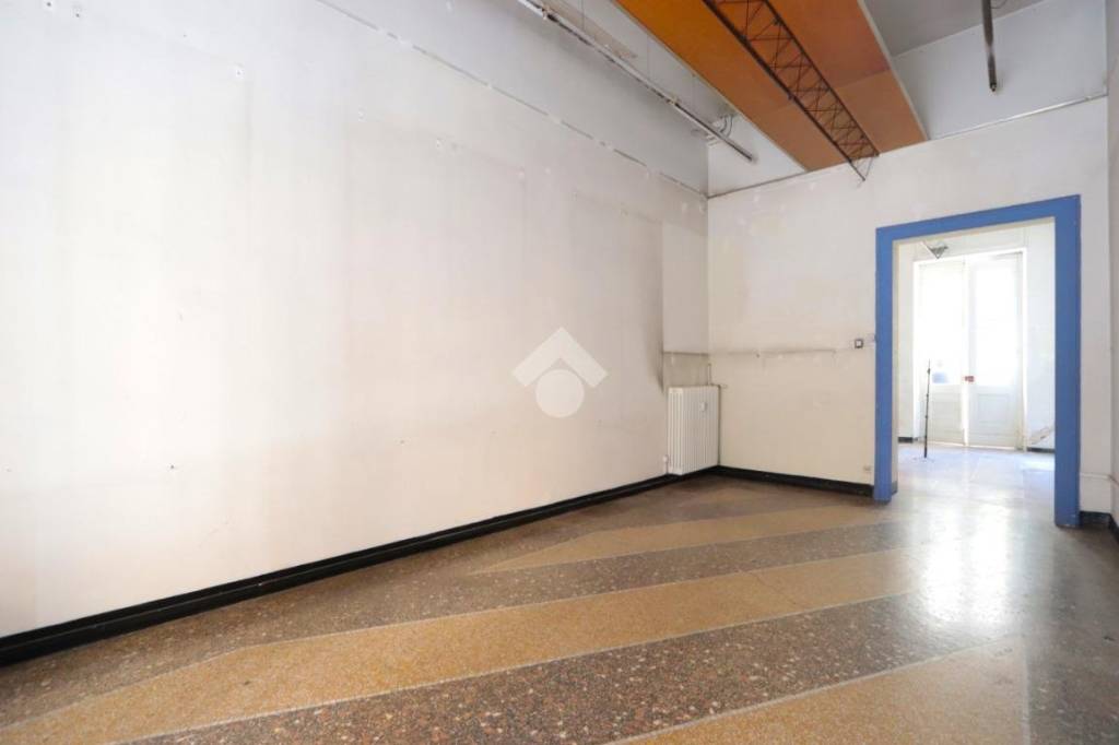 negozio in affitto ad Alessandria in zona Centro Città