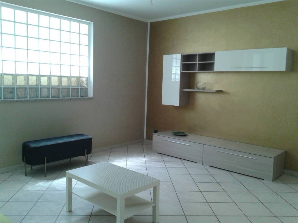 appartamento in affitto ad Alessandria in zona Borgo Rovereto
