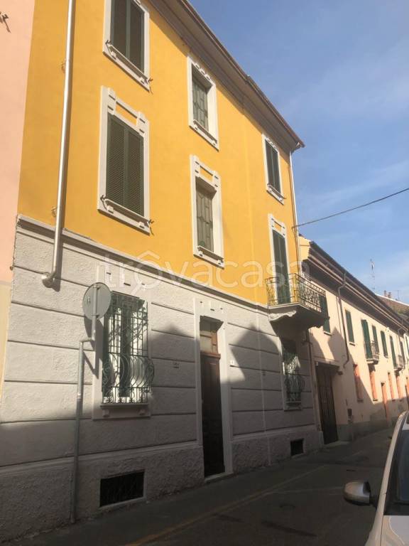 appartamento in affitto ad Alessandria in zona Borgo Rovereto