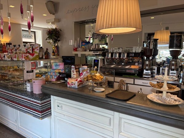 negozio in affitto ad Alessandria