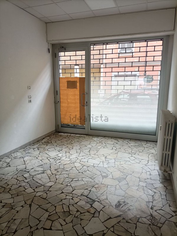 ufficio in affitto ad Alessandria in zona Borgo Rovereto