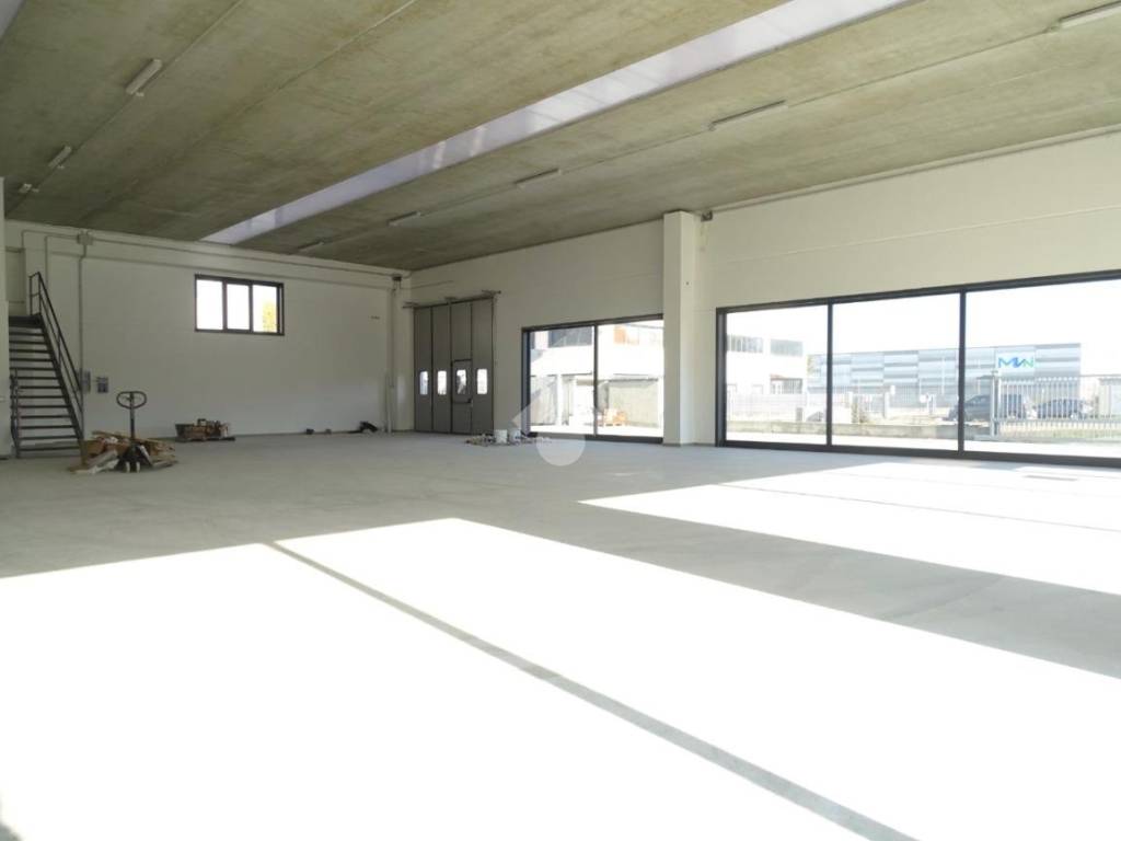 ufficio in affitto ad Alessandria in zona Il Cristo