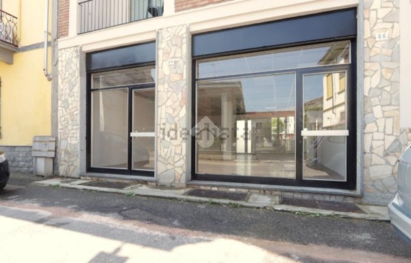 negozio in affitto ad Alessandria in zona Orti