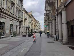 negozio in affitto ad Alessandria