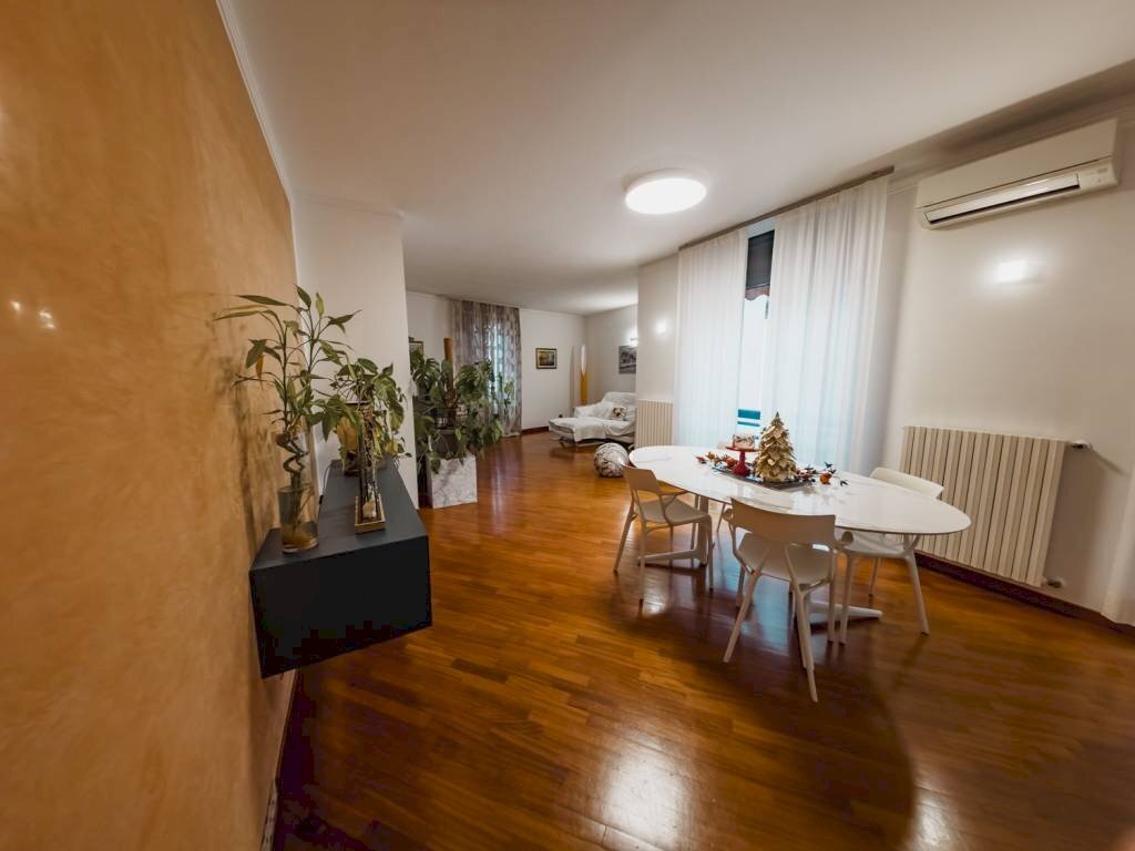 appartamento in affitto ad Alessandria in zona Centro Città