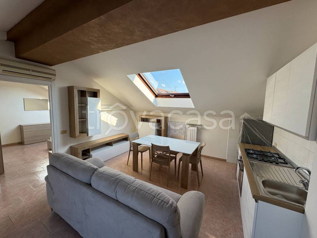 appartamento in affitto ad Alessandria in zona Borgo Rovereto