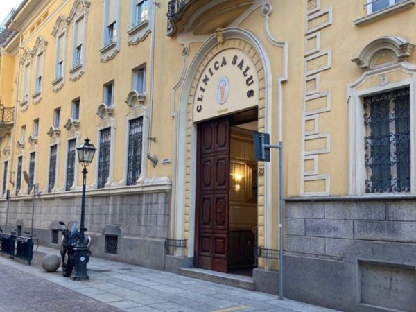 negozio in affitto ad Alessandria in zona Centro Città