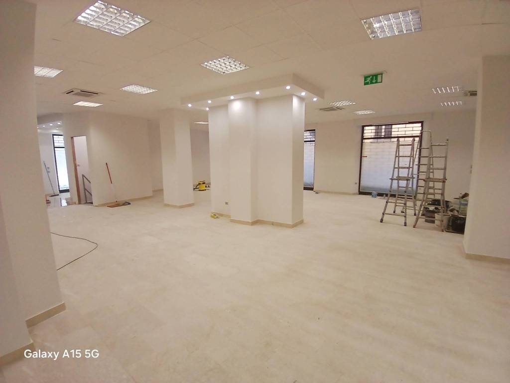 negozio in affitto ad Alessandria