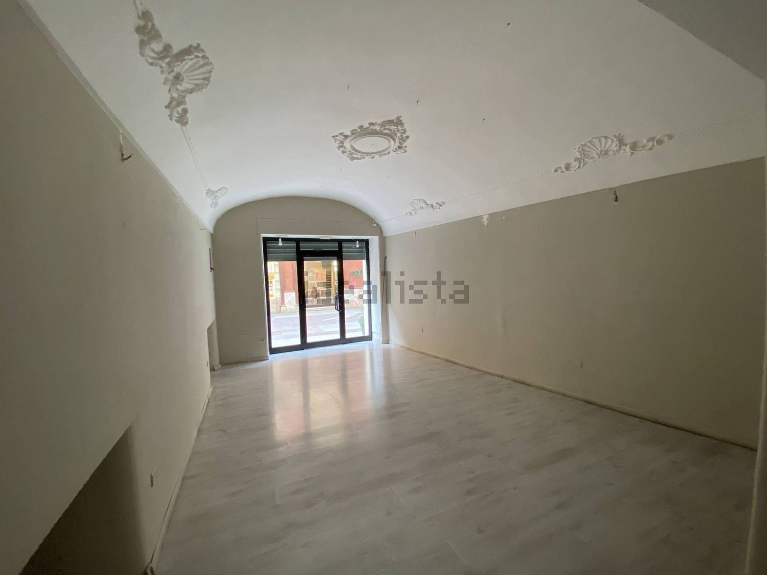 locale commerciale in affitto ad Alessandria in zona Piazzetta della Lega