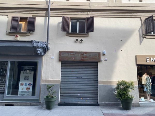 negozio in affitto ad Alessandria in zona Piazzetta della Lega