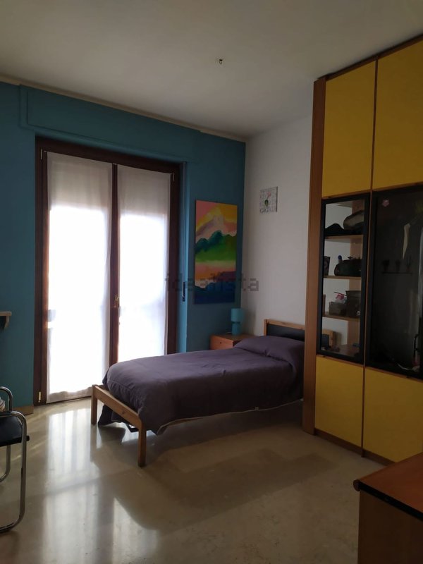 negozio in affitto ad Alessandria in zona Centro Città