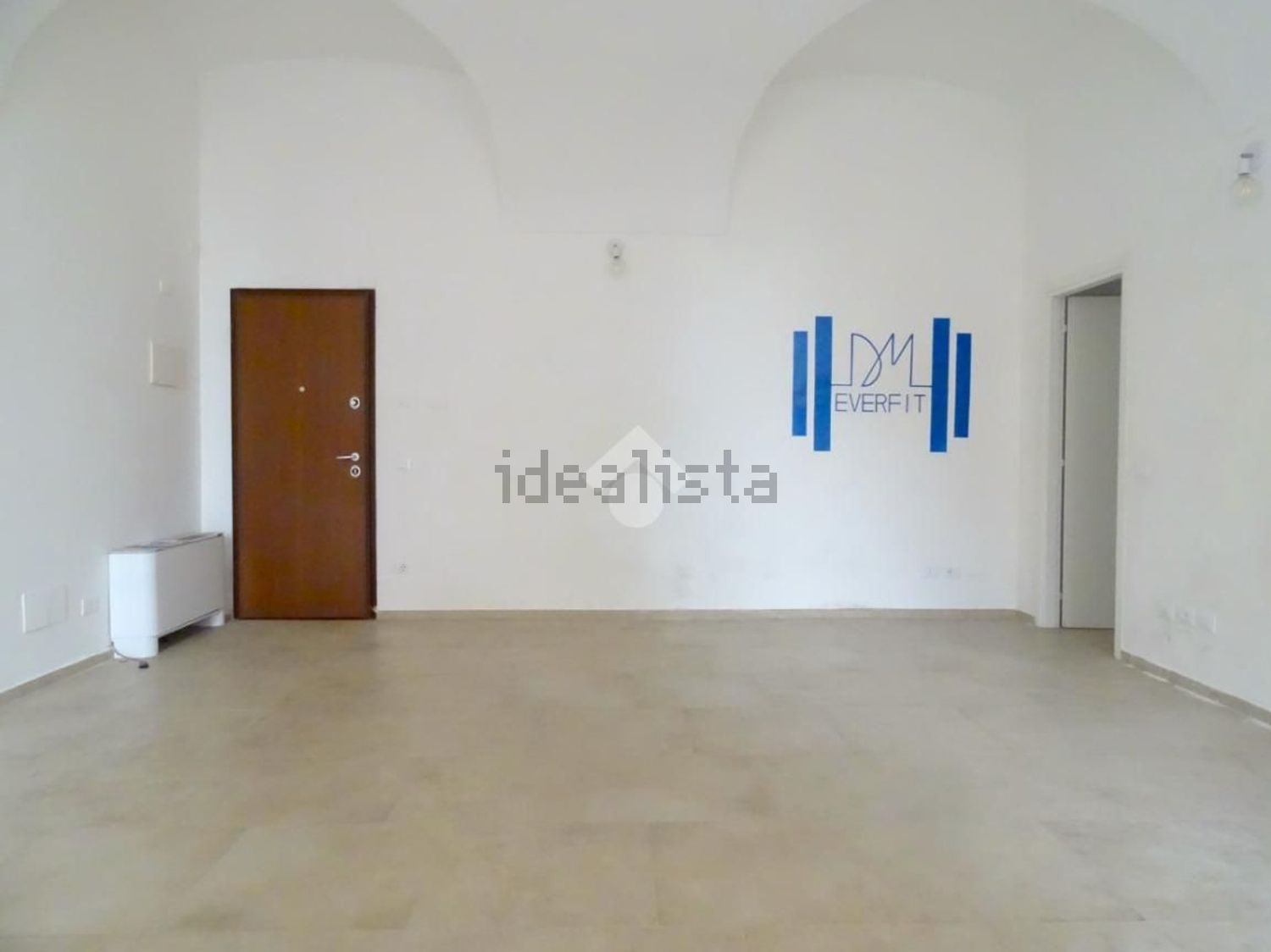 negozio in affitto ad Alessandria in zona Borgo Rovereto