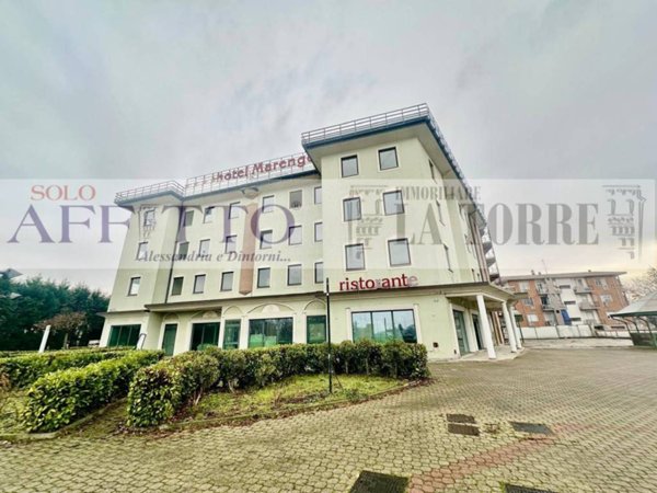 negozio in affitto ad Alessandria in zona Spinetta Marengo