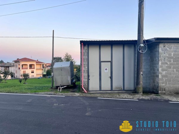 locale di sgombero in affitto a Valdengo