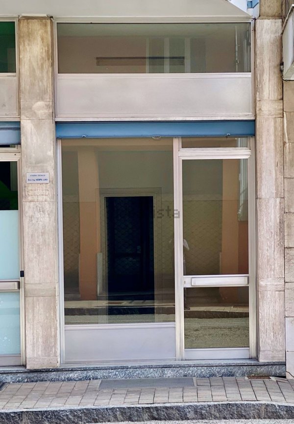 ufficio in affitto a Valdilana in zona Vico