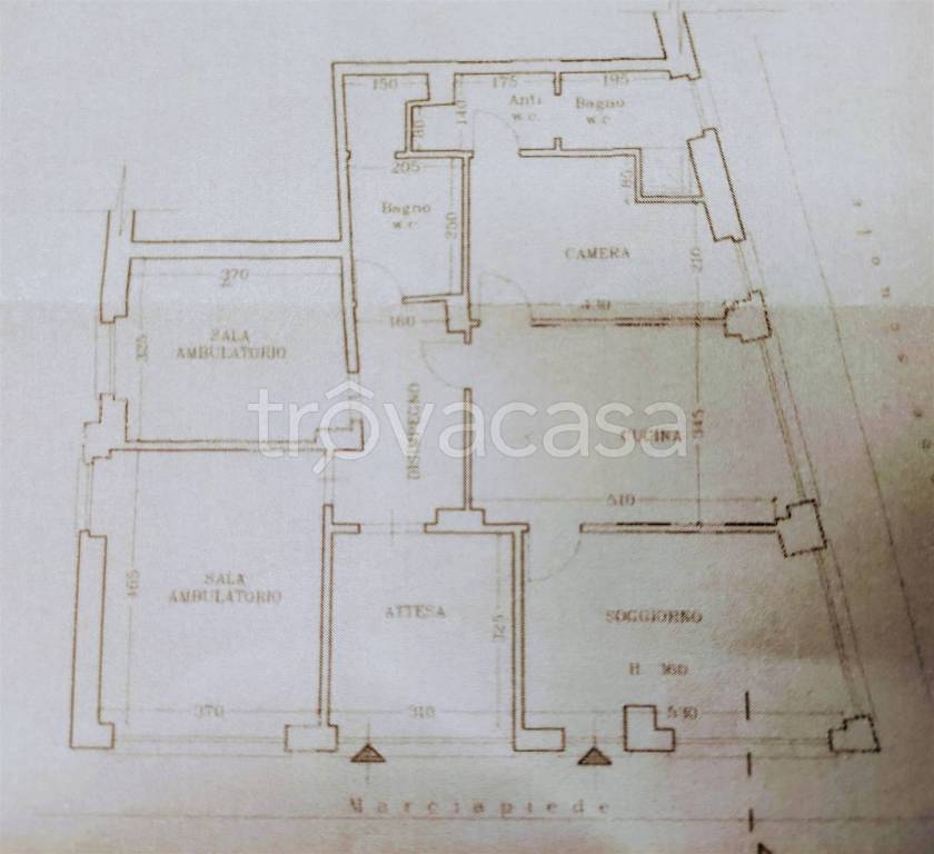 negozio in affitto ad Arquata Scrivia