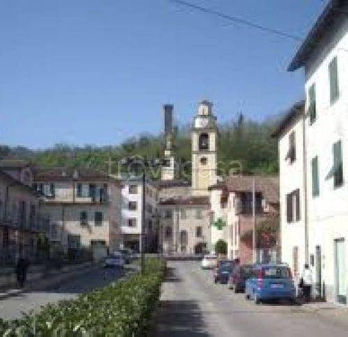 negozio in affitto ad Arquata Scrivia