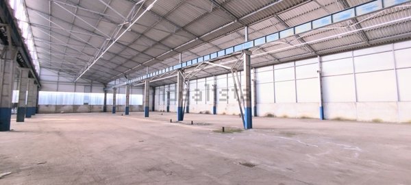 locale commerciale in affitto a Casale Monferrato