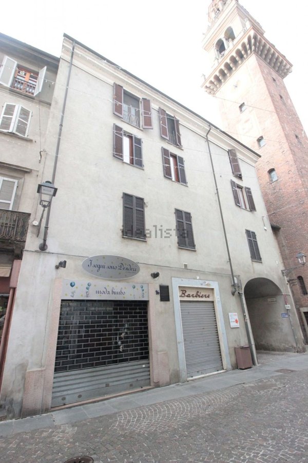 casa indipendente in affitto a Casale Monferrato