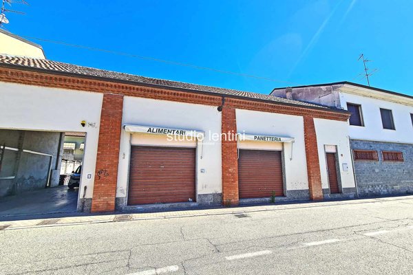 negozio in affitto a Casale Monferrato