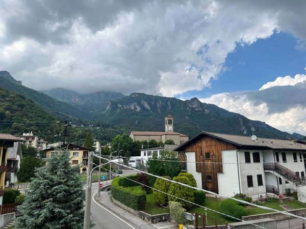 appartamento in affitto a Ballabio