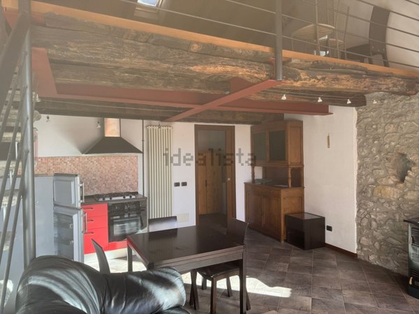 appartamento in affitto a Ballabio