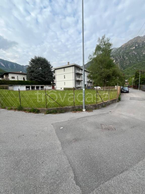 appartamento in affitto a Ballabio