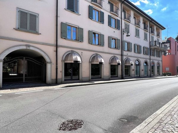 monolocale in affitto a Barzanò